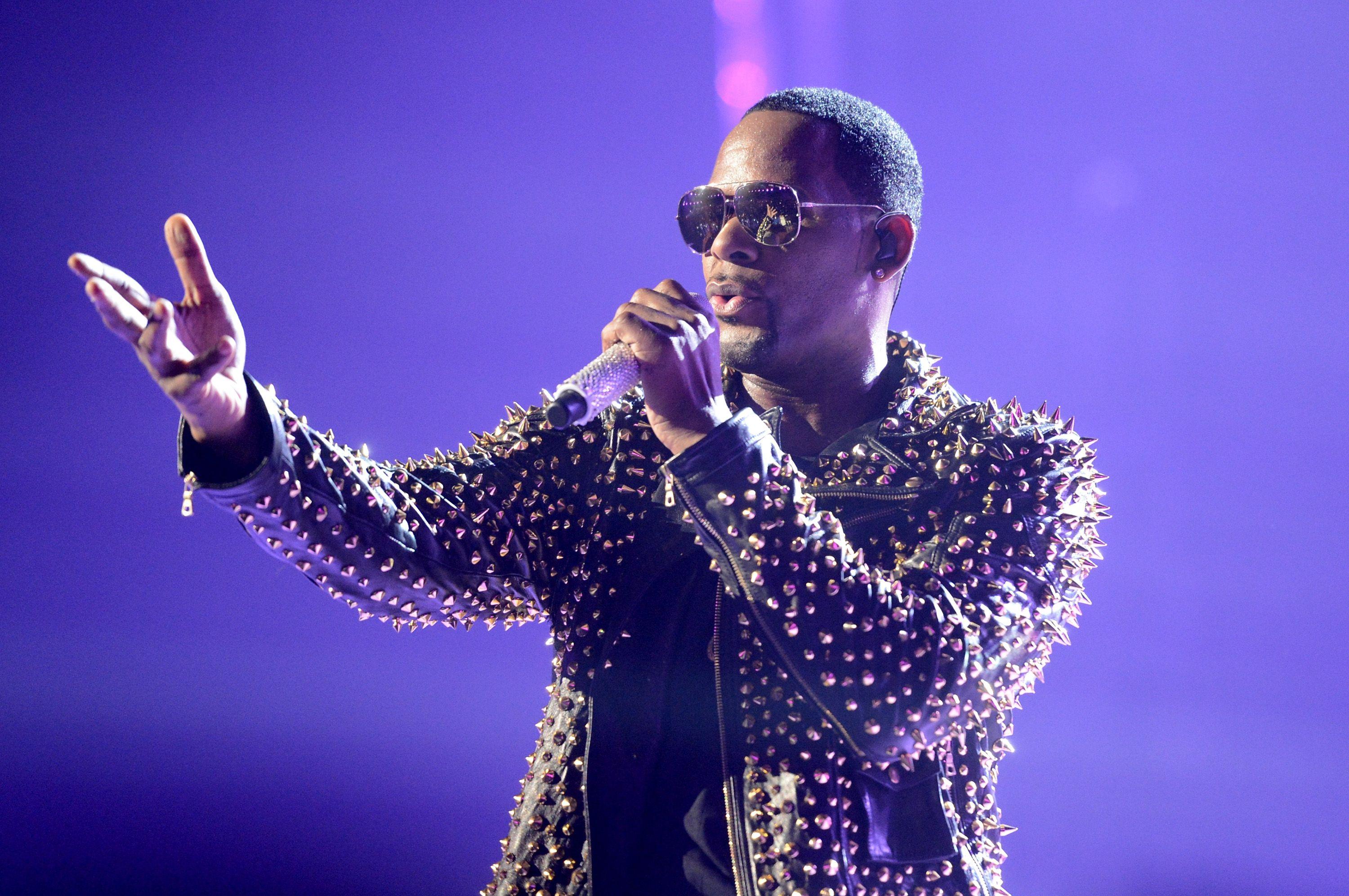 R. Kelly Wallpapers - Top Free R. Kelly Backgrounds - WallpaperAccess