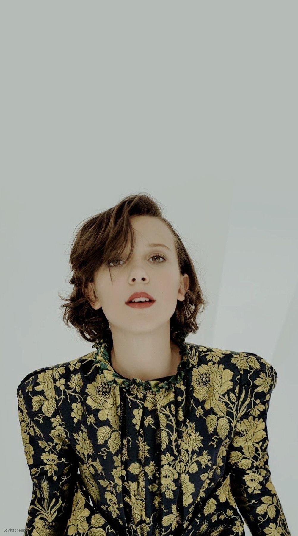 1002x1800 Millie Bobby Brown Wallpaper