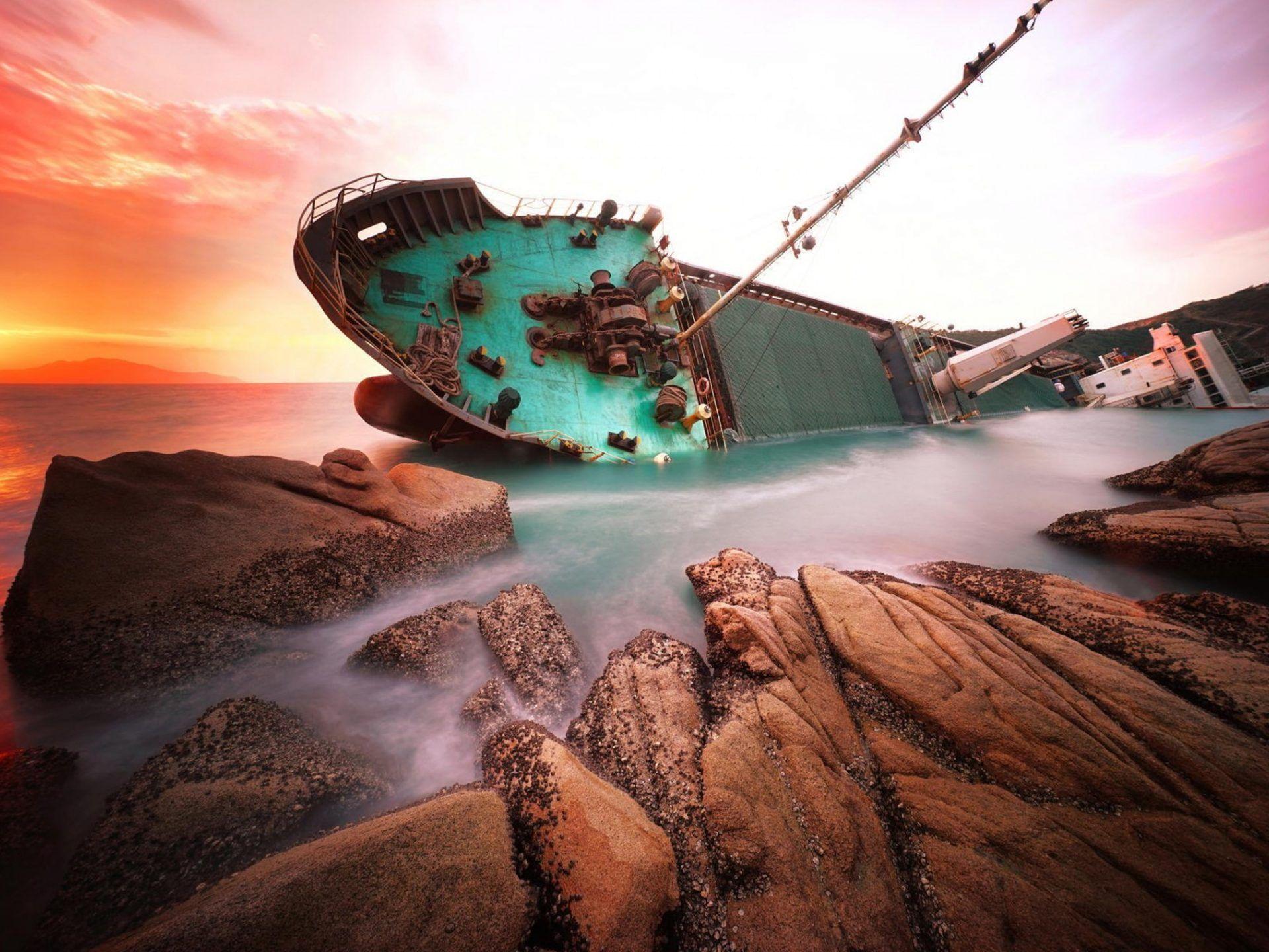 Shipwreck Wallpapers - Top Free Shipwreck Backgrounds - WallpaperAccess