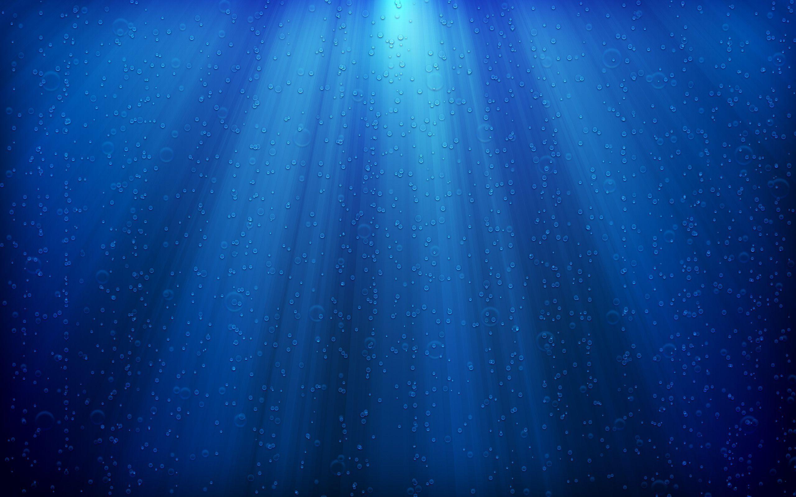 2560x1600 Under Water Wallpaper