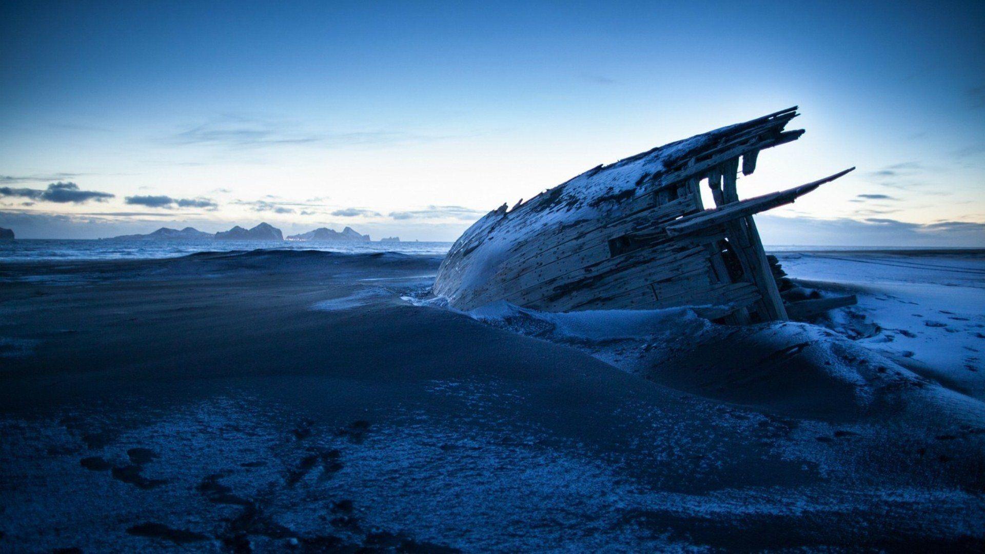 1920x1080 boat, Shipwreck, Landscape, Beach, Sea, Ocean Wallpaper HD