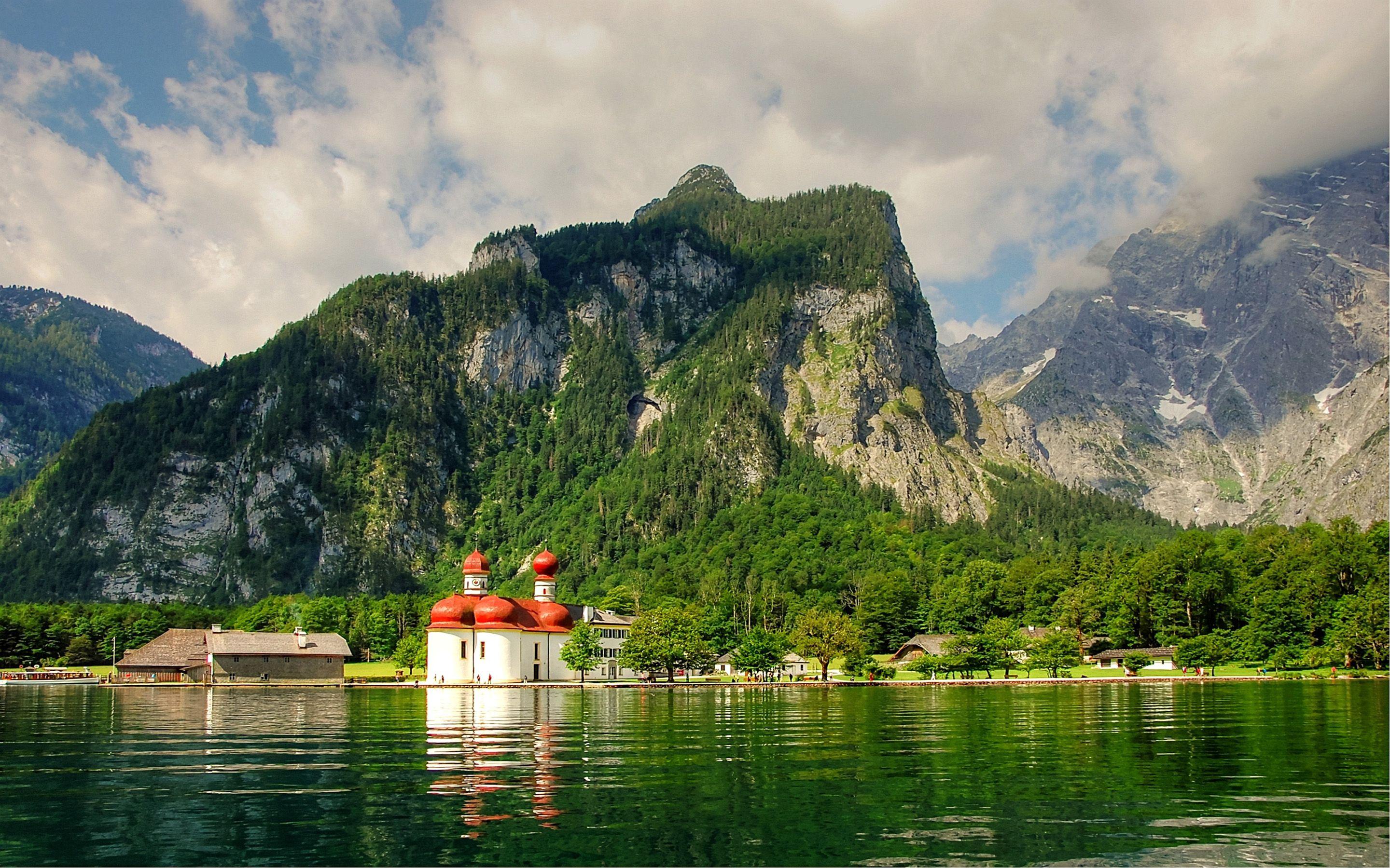2880x1800 St.Bartholomew's Church Roman Catholic Pilgrimage Berchtesgaden