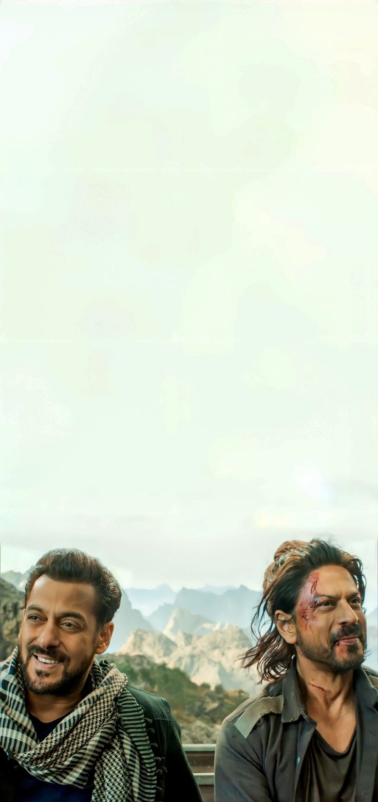 736x1560 Pathaan Srk salman