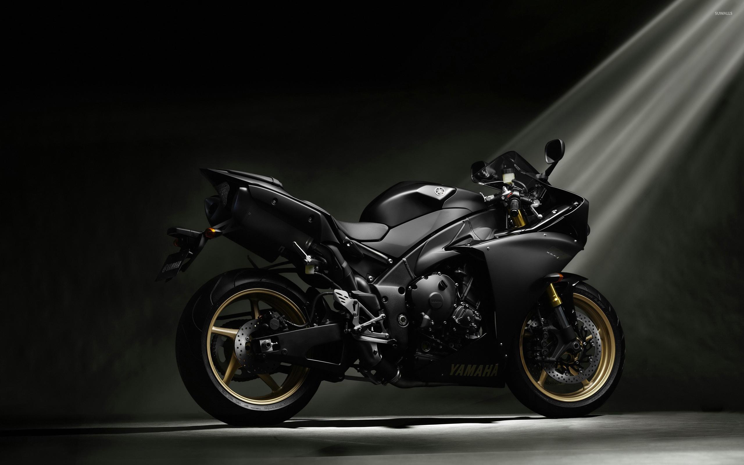 2560x1600 YZF R125 Wallpaper