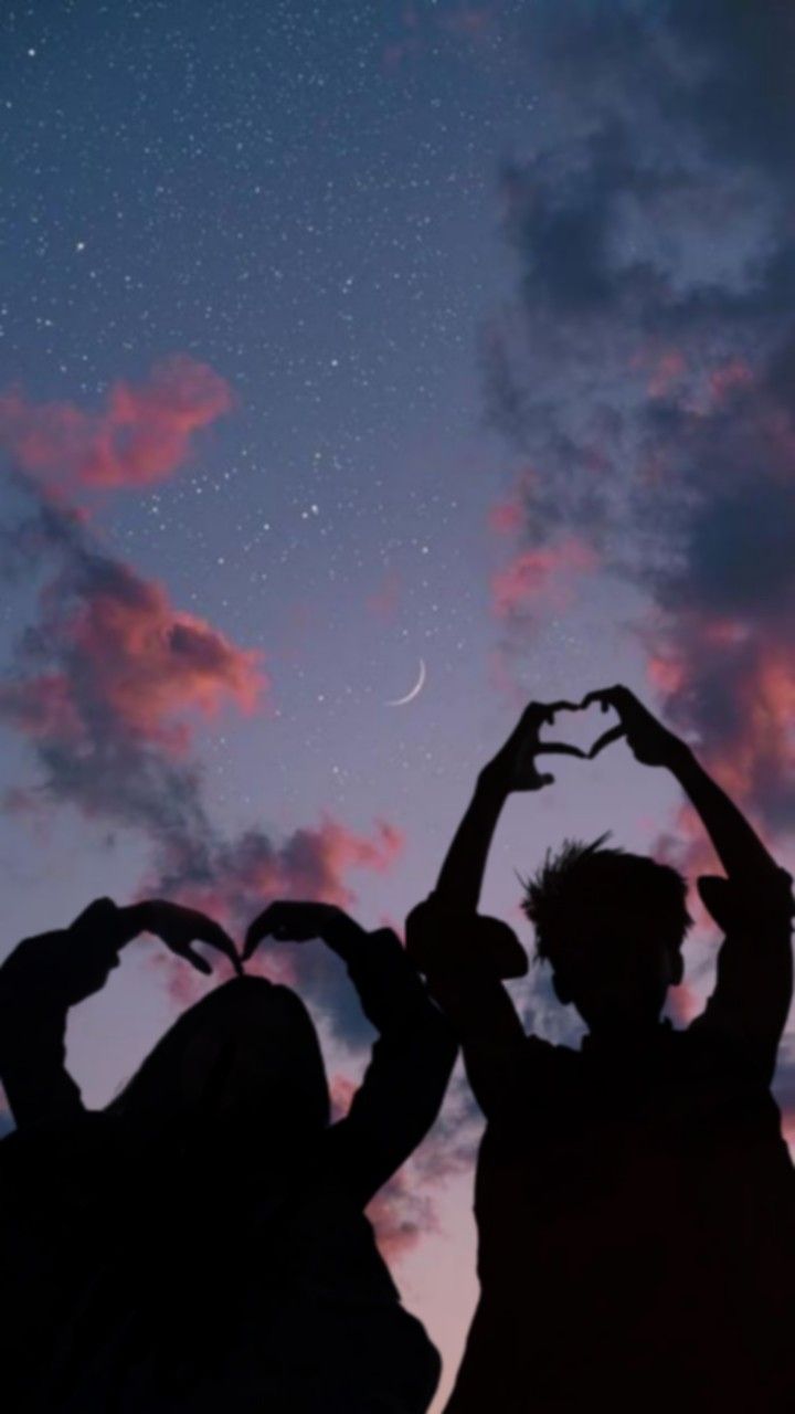 720x1280 Girl And Boy Friendship Wallpaper