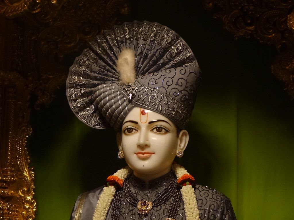 1024x768 Lord ghanshyam maharaj.Mumbai BAPS Mandir