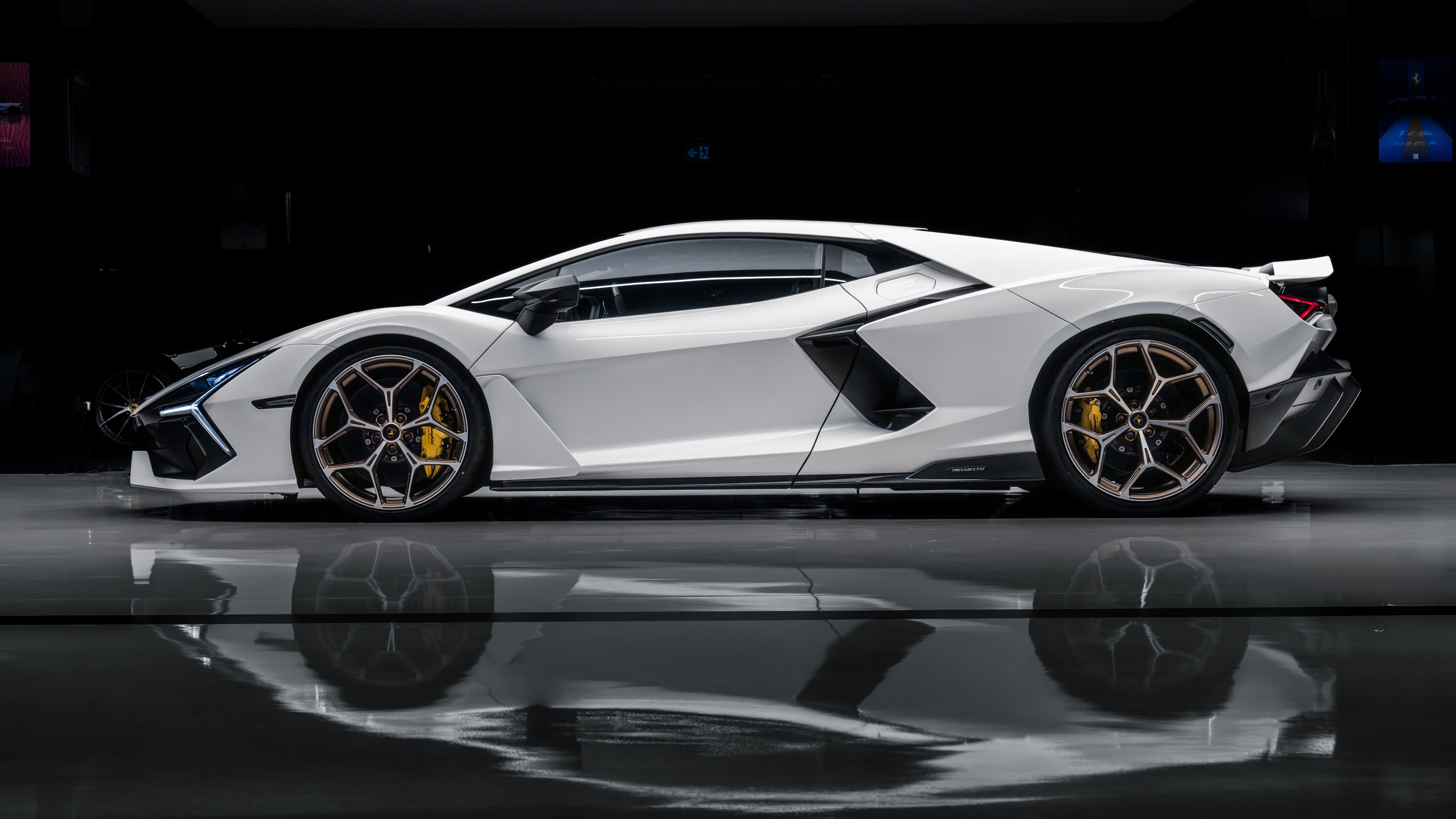 7680x4320 Lamborghini Revuelto White 8K 3 Wallpaper Car Wallpaper