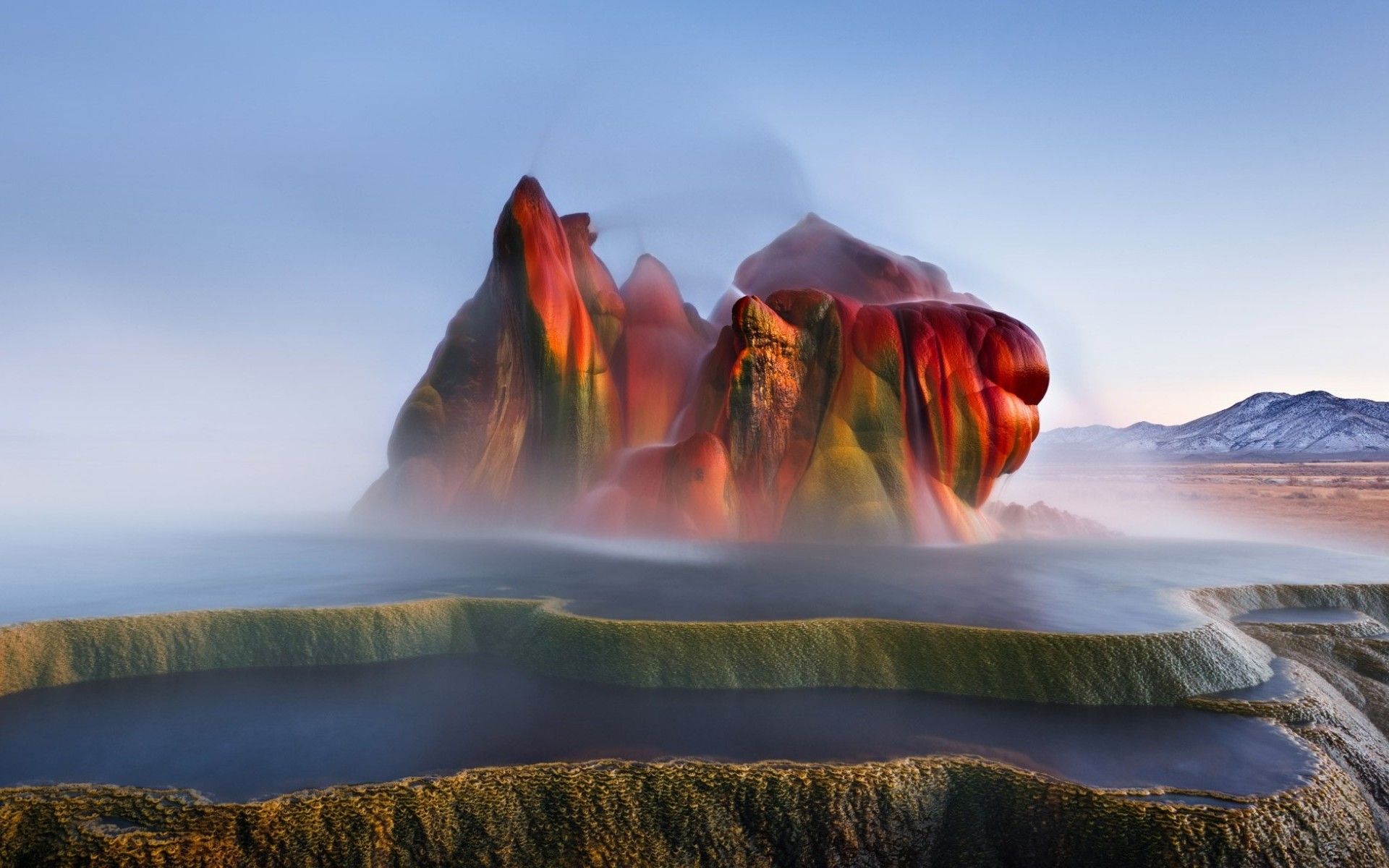 1920x1200 Fly Geyser Nevada: Vibrant Colors of Nature's Spectacular Geyser