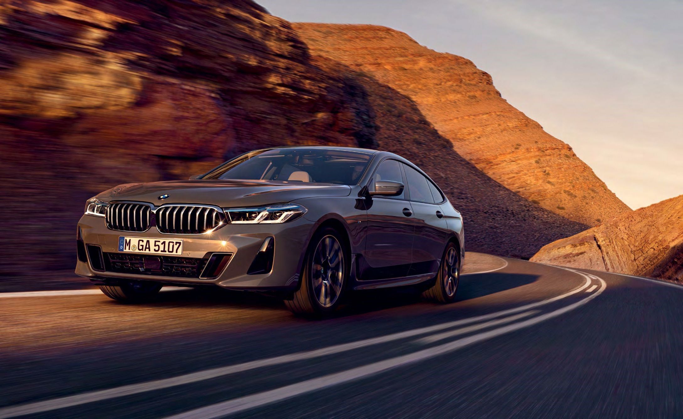 2176x1335 New BMW 6GT of a Sports Car And Luxury of Sedan