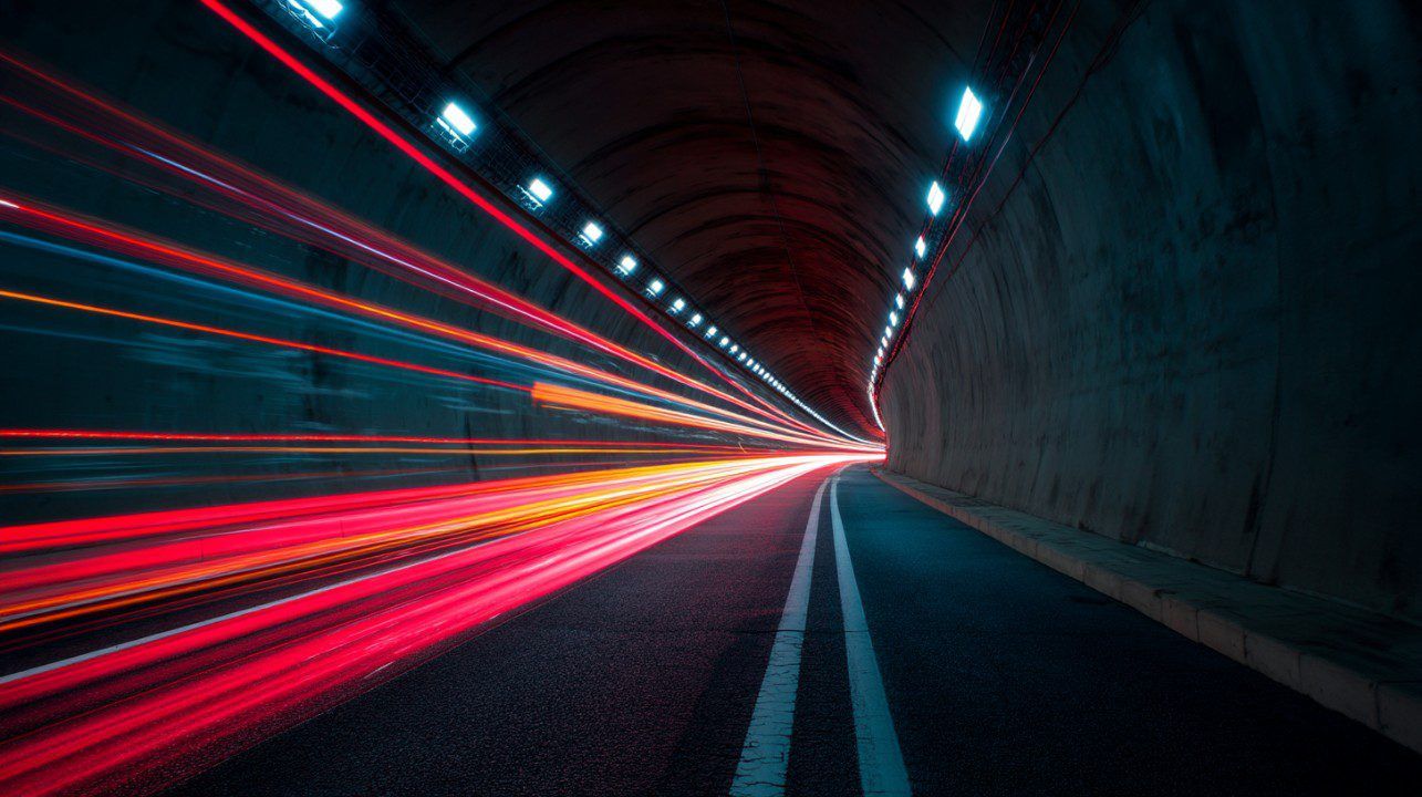 1285x720 Dynamic Light Trails Speeding Through Tunnel