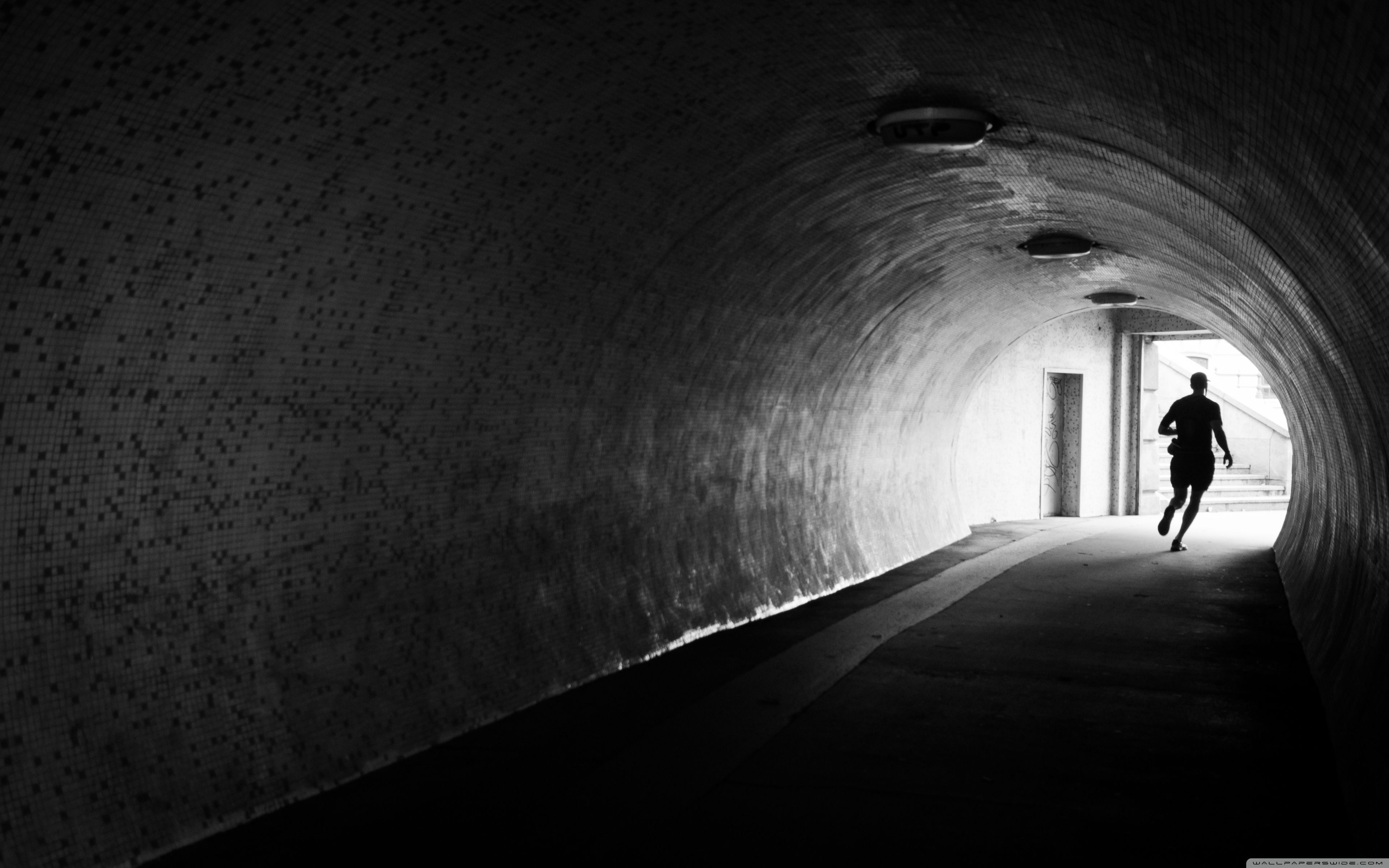 3840x2400 Tunnel Light 4K UHD Wallpaper for UltraHD Desktop and TV : Widescreen and UltraWide Display : Smartphone and Tablet Devices