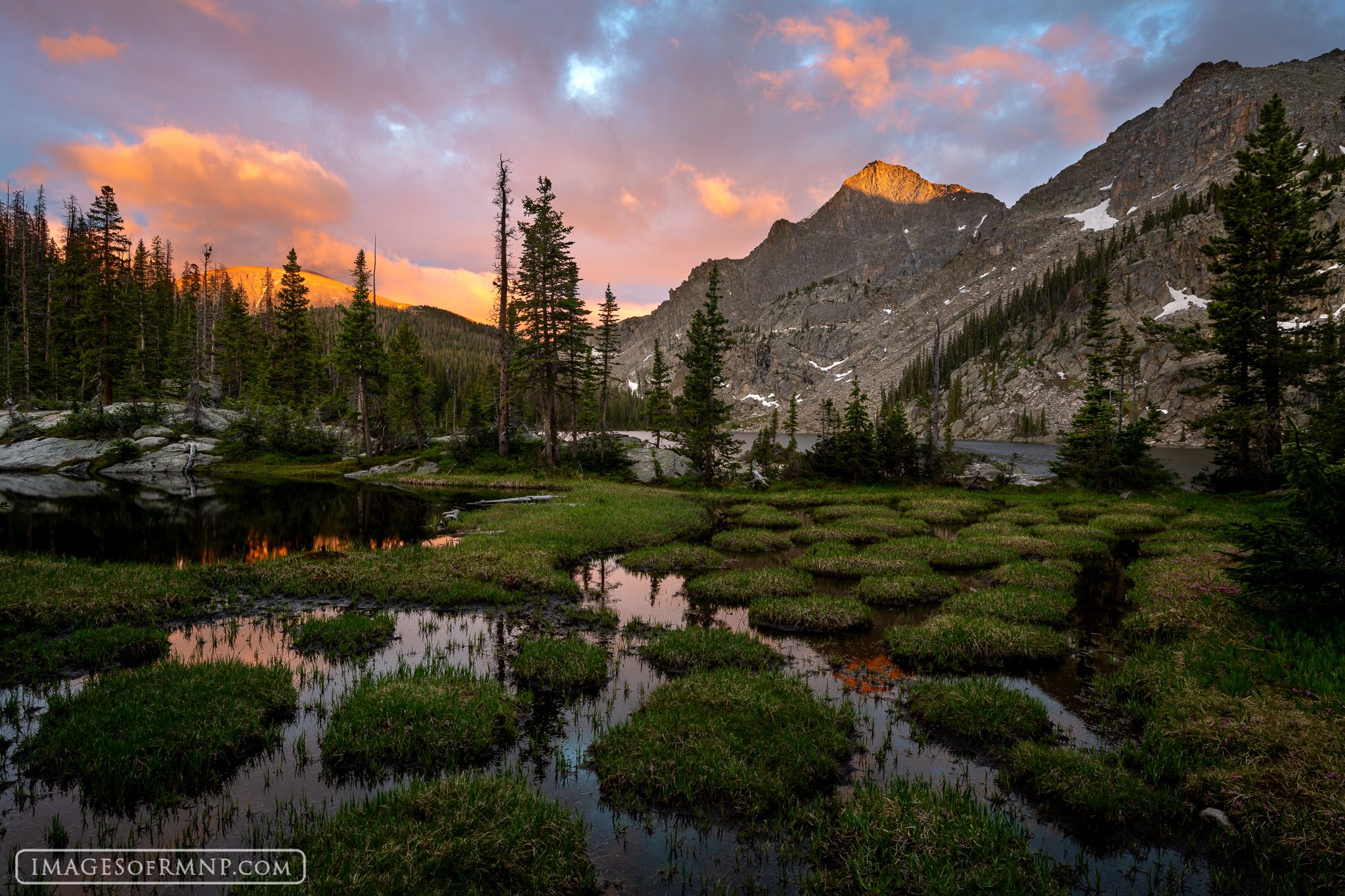 2048x1365 image of Rocky Mountain National Park
