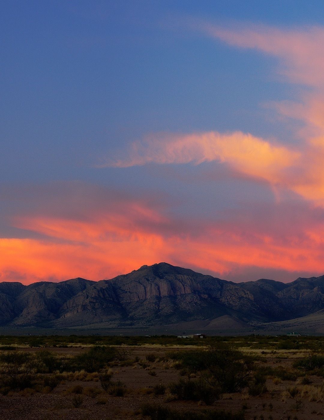 1080x1397 Gorgeous Vibrant Bright Colorful Sunset Over Mountains 8K Nature In Albuquerque County Town New Mexico State USA United States Small Towns