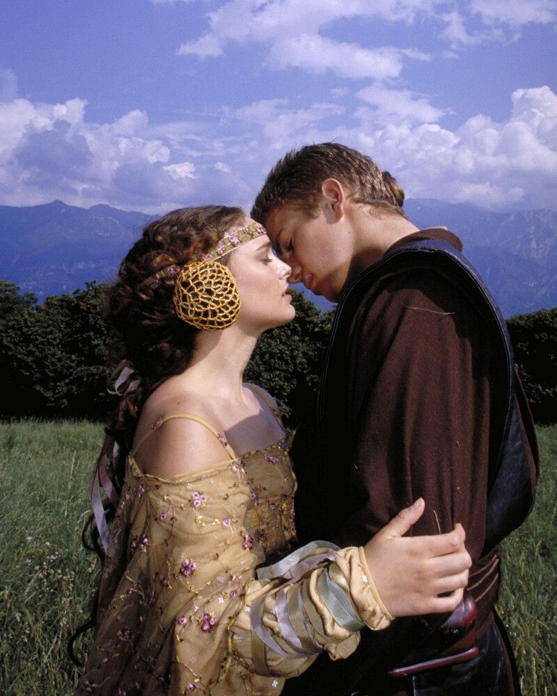 800x1000 Star Wars GLOSSY PHOTO photograph picture print anakin skywalker padme kiss