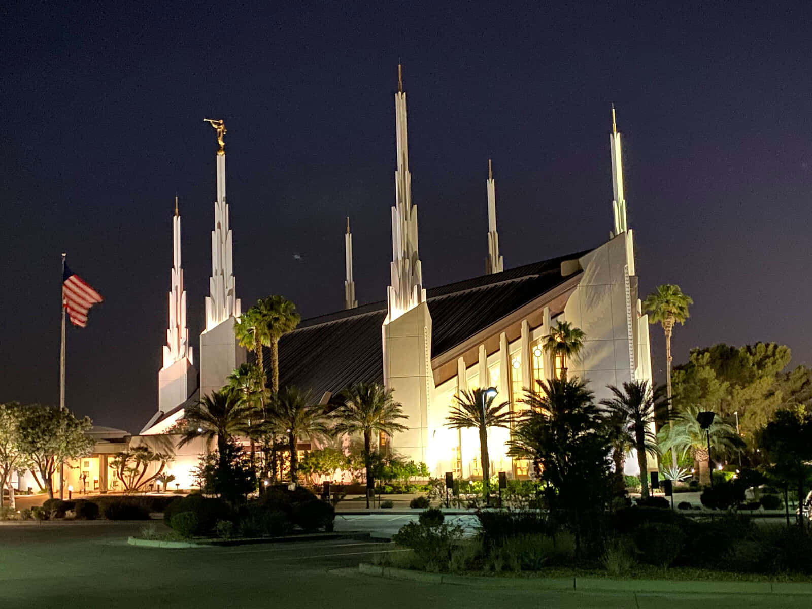 1600x1200 Download Mormon Temple In Las Vegas Nevada Wallpaper