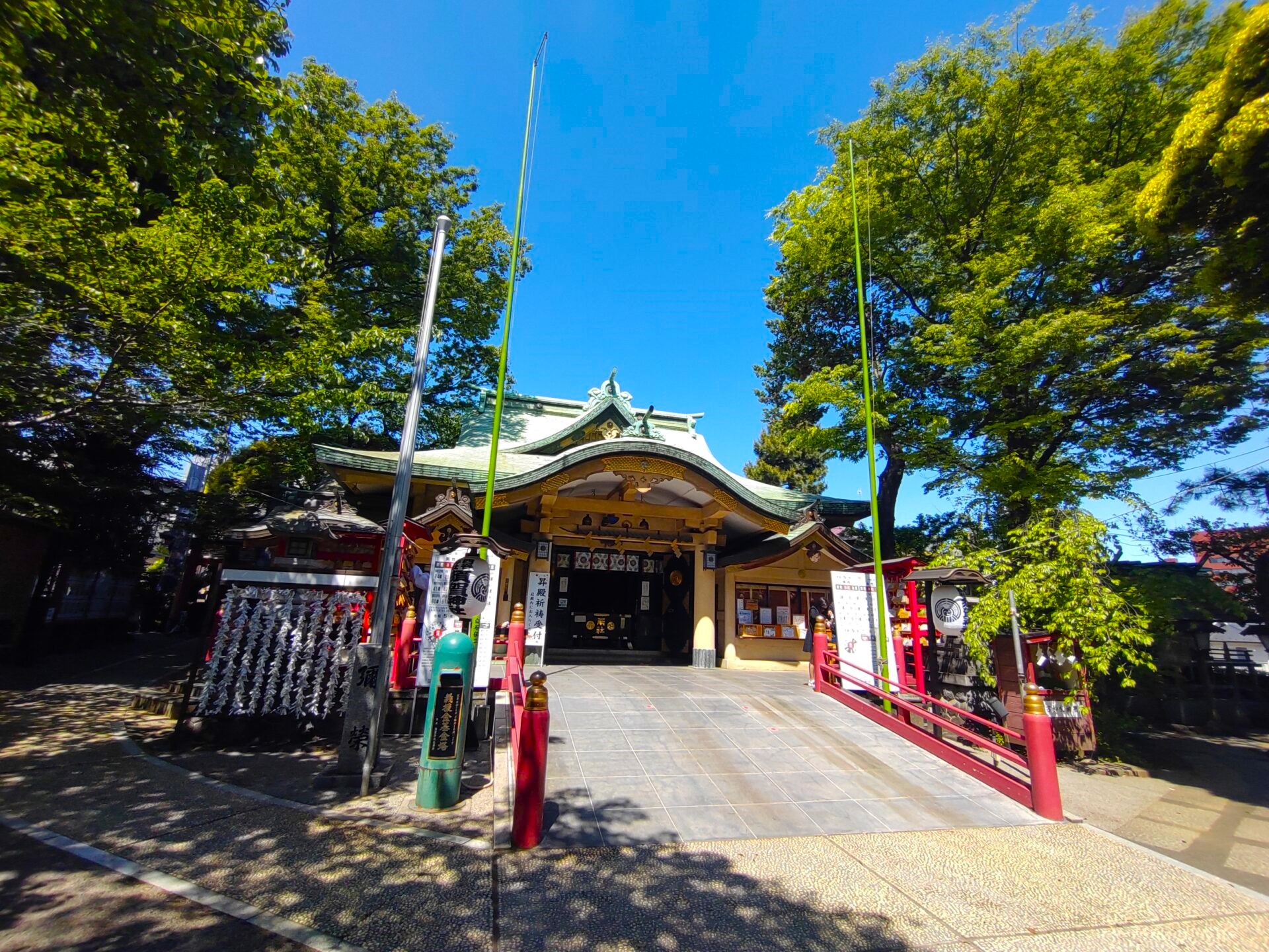 1920x1440 Suga Shrine [Tokyo]. Tour of Japanese shrines and temples