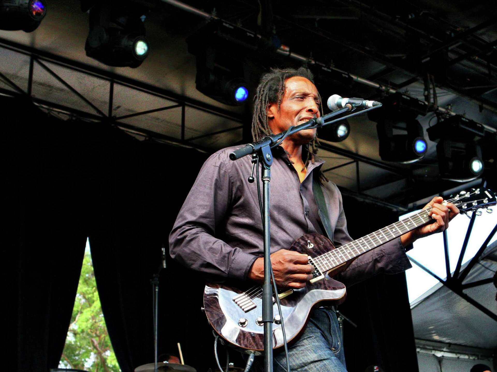 1920x1440 Wailers' guitarist Al Anderson and band share music and spirit of Bob Marley at Ridgefield Playhouse