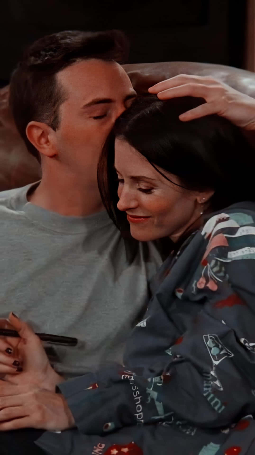 1076x1920 Download Friends iPhone Chandler Kisses Monica Wallpaper