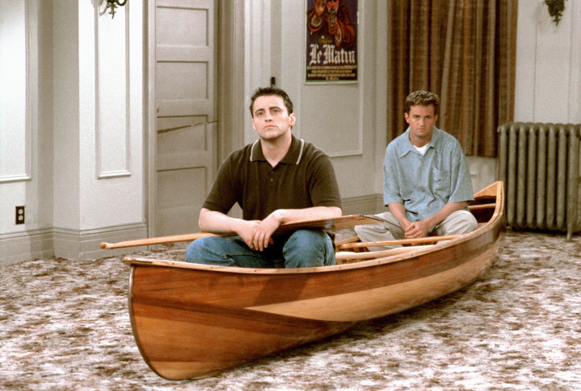 1920x1292 Friends TV Show & Chandler Canoe Scene HD Wallpaperx2035