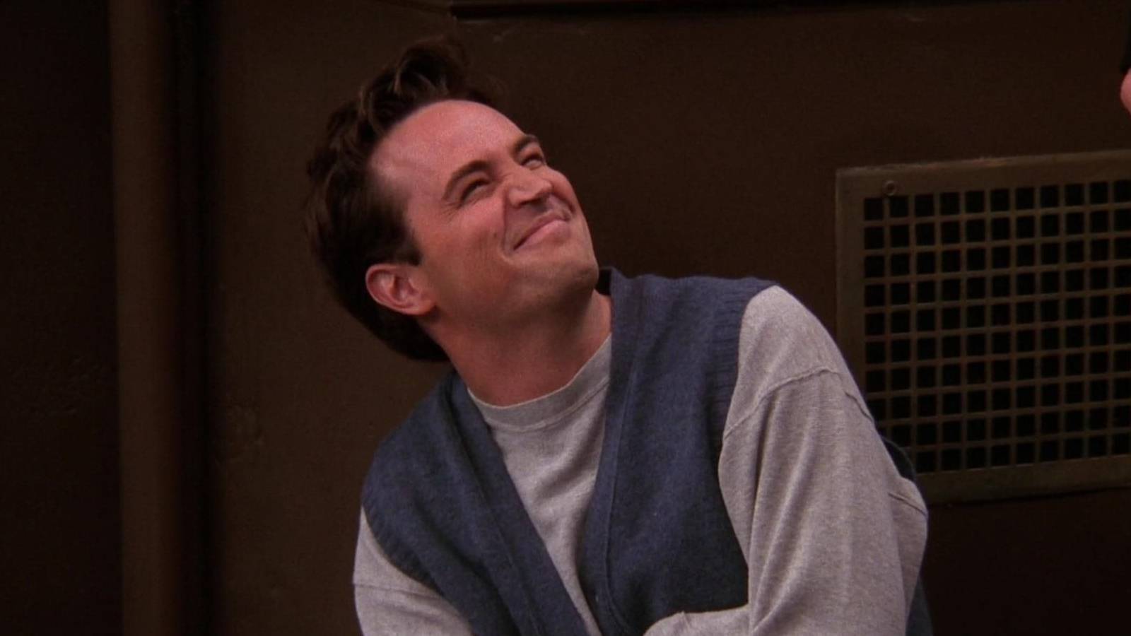 1600x900 Friends: 10 Things We Never Understood About Chandler Bing