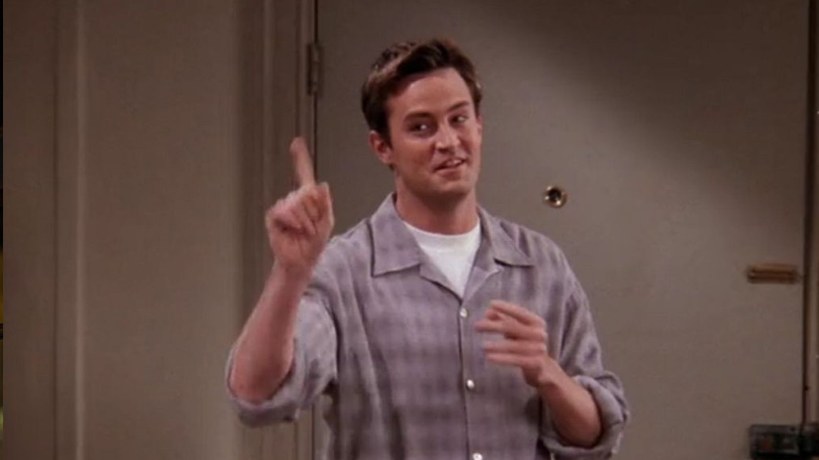 1600x900 Chandler Bing, Or How The Self Deprecating Loser Turns Into Our Favorite Hero