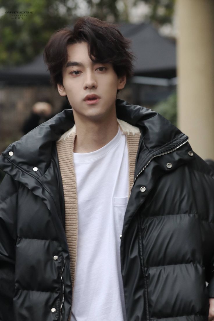 736x1104 Tian XuNing