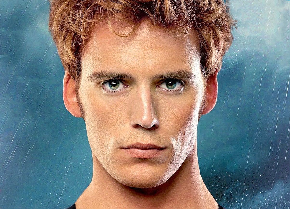 1205x868 Seriously, Finnick is so beautiful. His eyes make me melt
