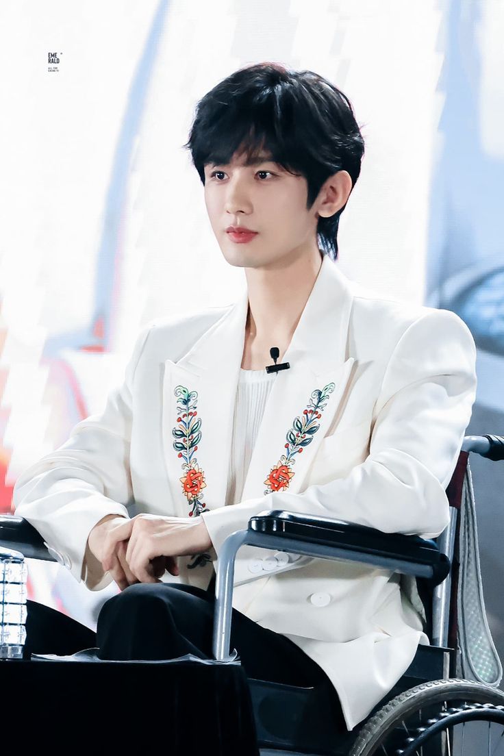 736x1104 Cheng Yi 230615