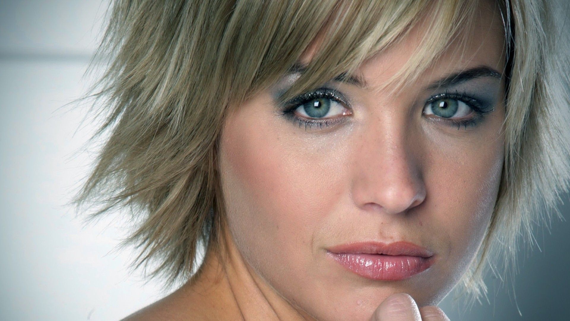 1920x1080 Gemma Atkinson Wallpaper HD 01679
