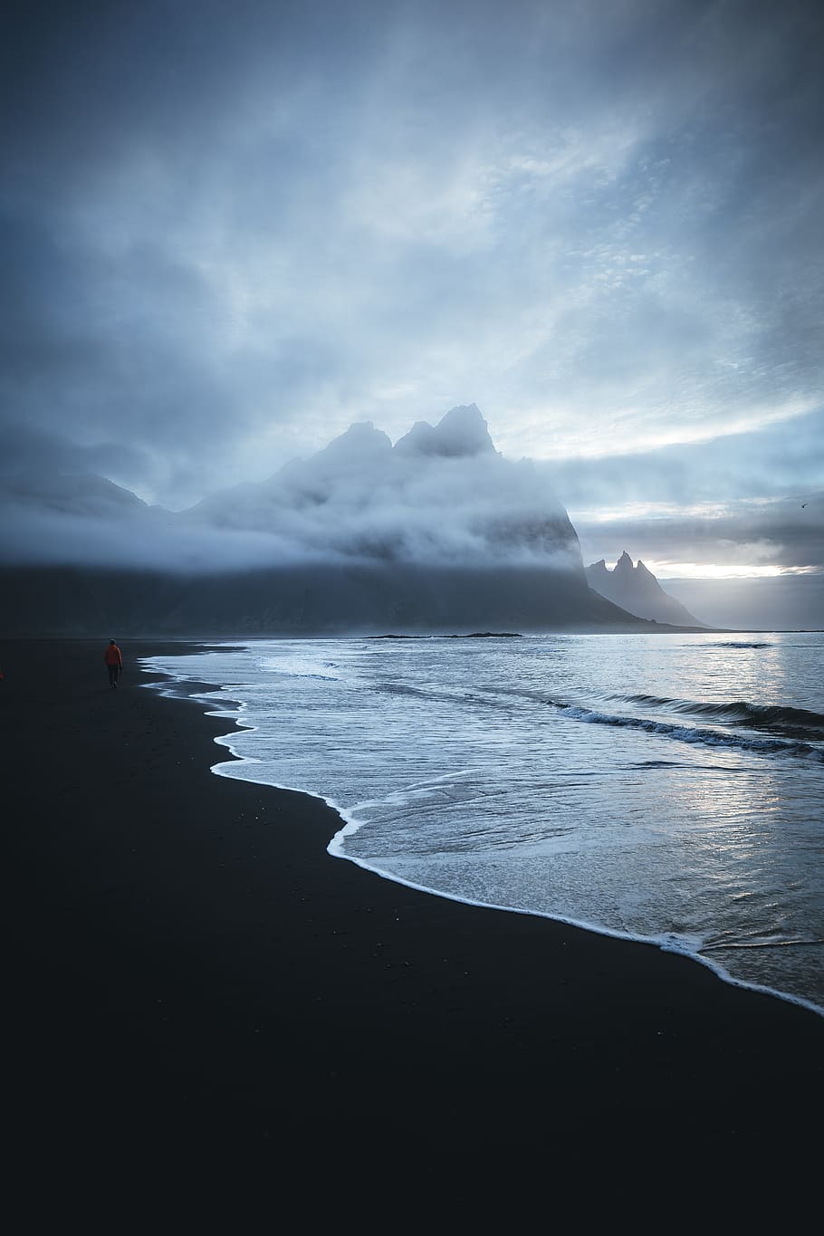 910x1365 Stormy sea 1080P, 2K, 4K, 5K HD wallpaper free download