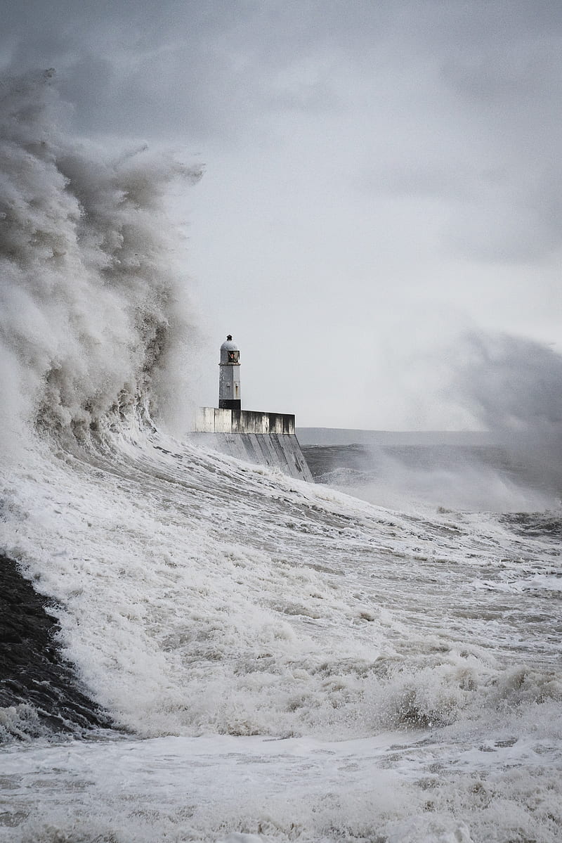 800x1199 Lighthouse, waves, storm, sea, spray, HD phone wallpaper
