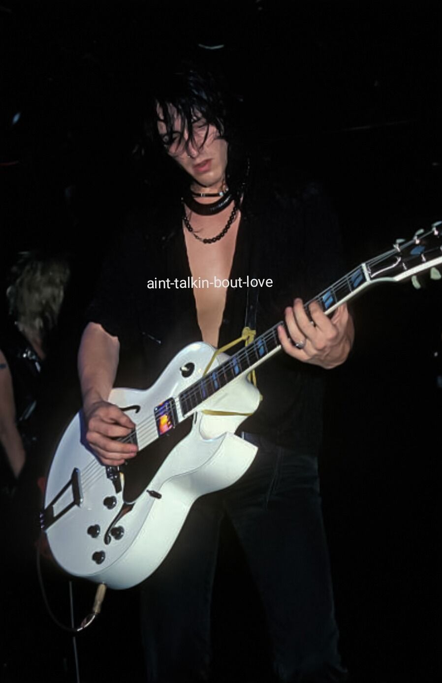 898x1388 Izzy Stradlin and The Ju Ju Hounds