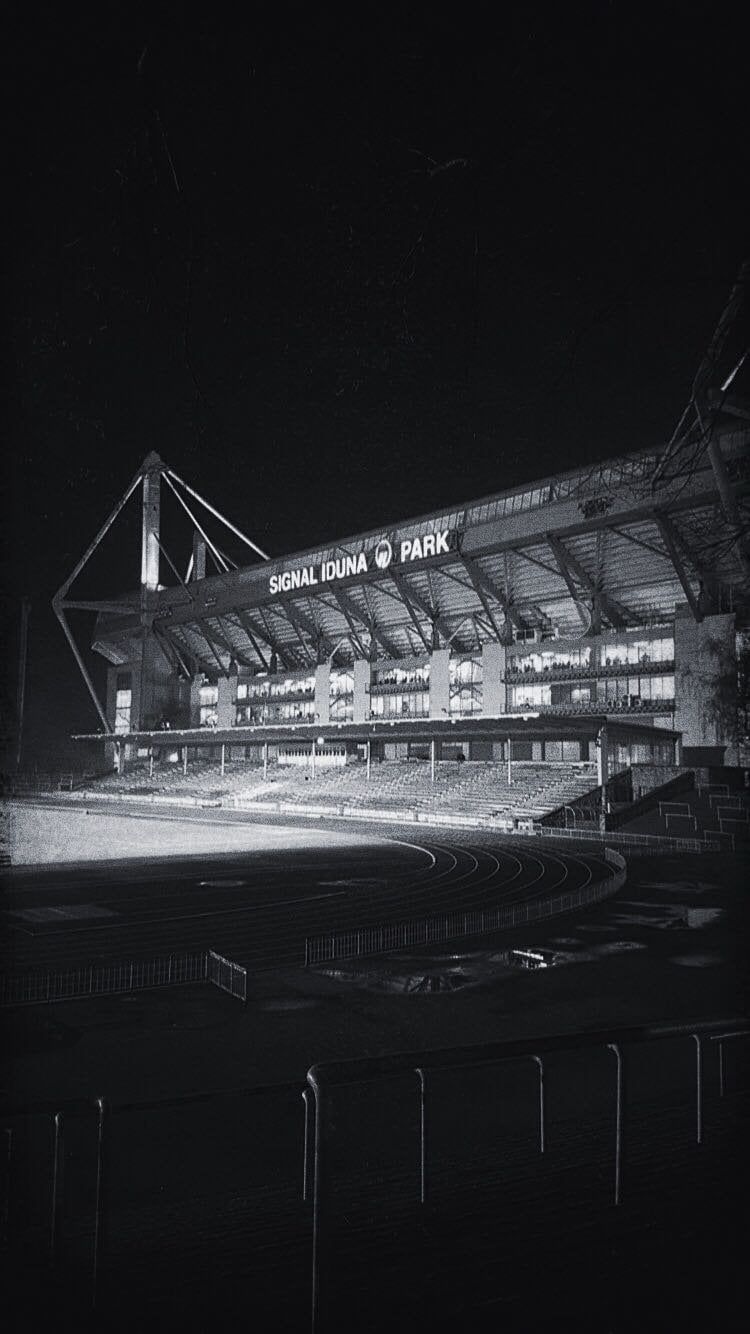 750x1334 Great Looking Wallpaper of the Stadium!