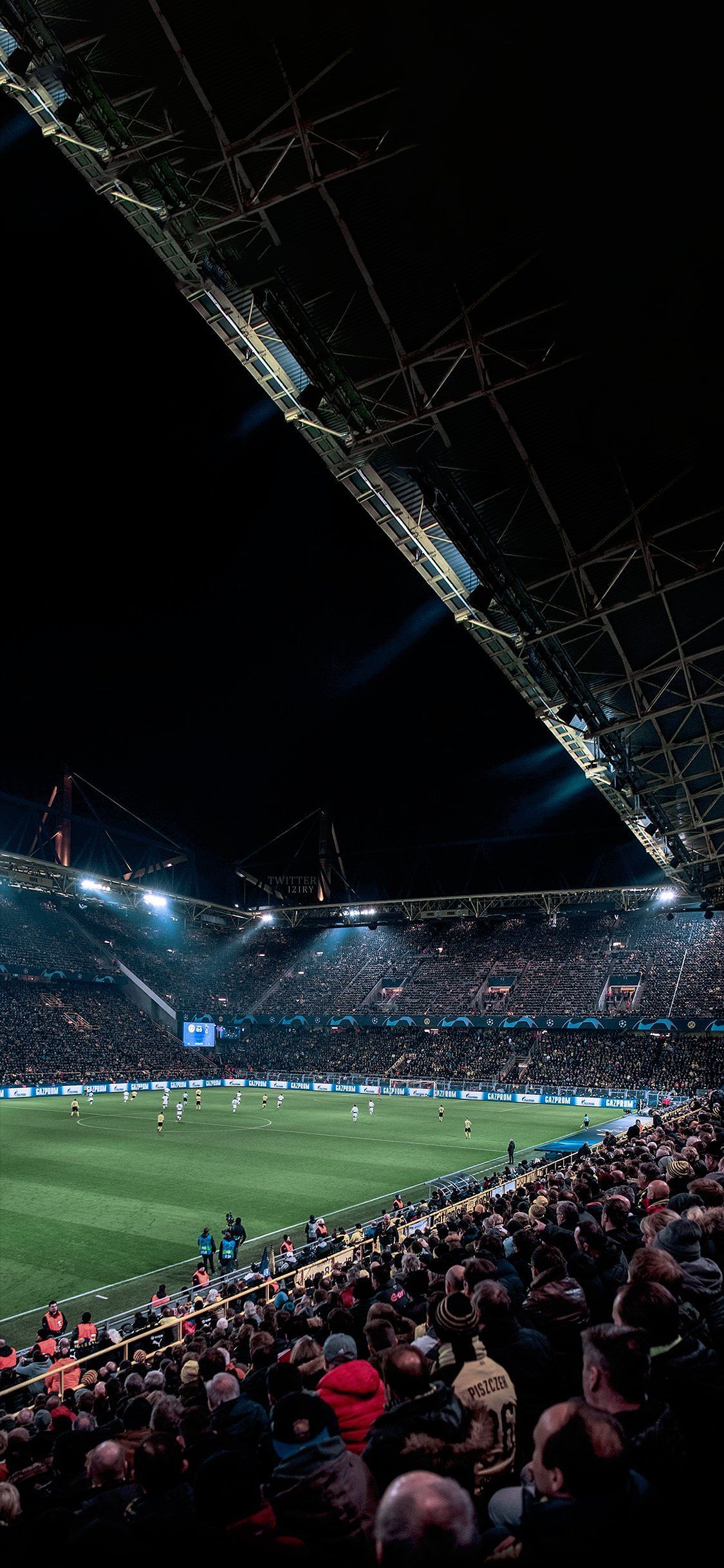 1125x2436 Signal Iduna Park