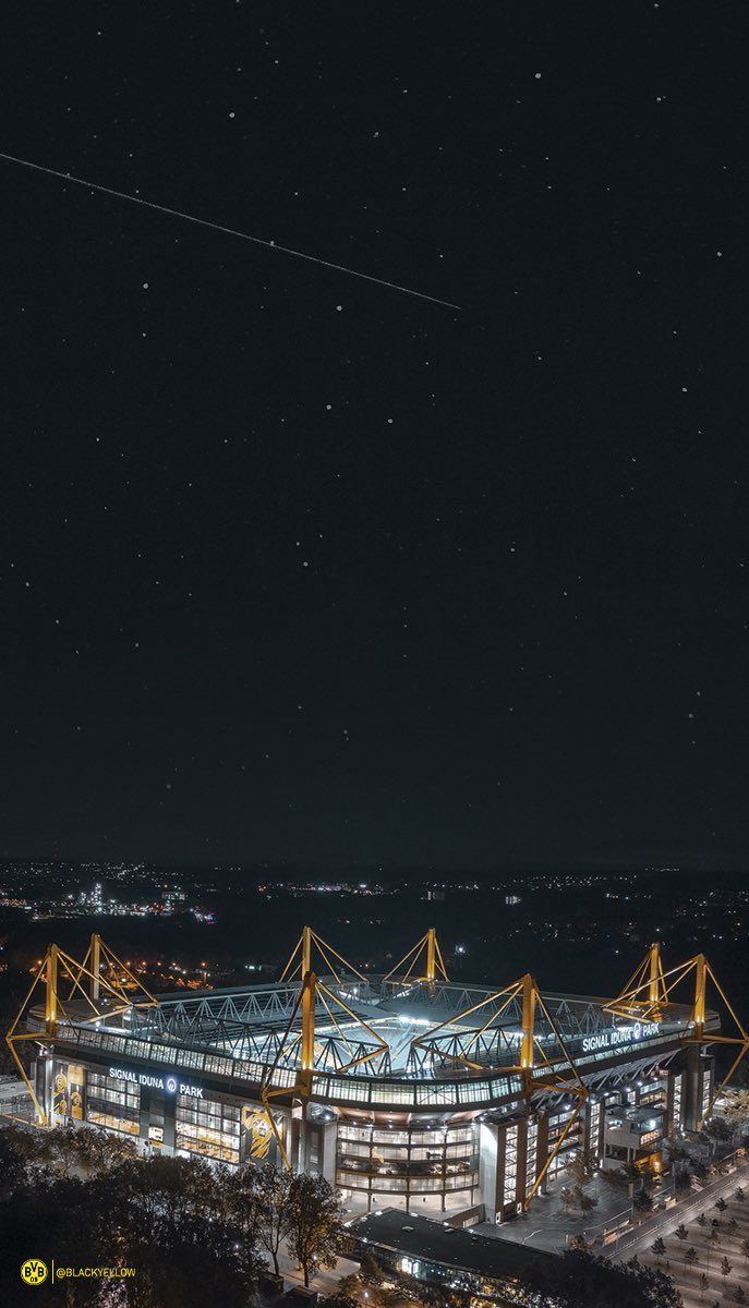 687x1200 Something to hold you over
