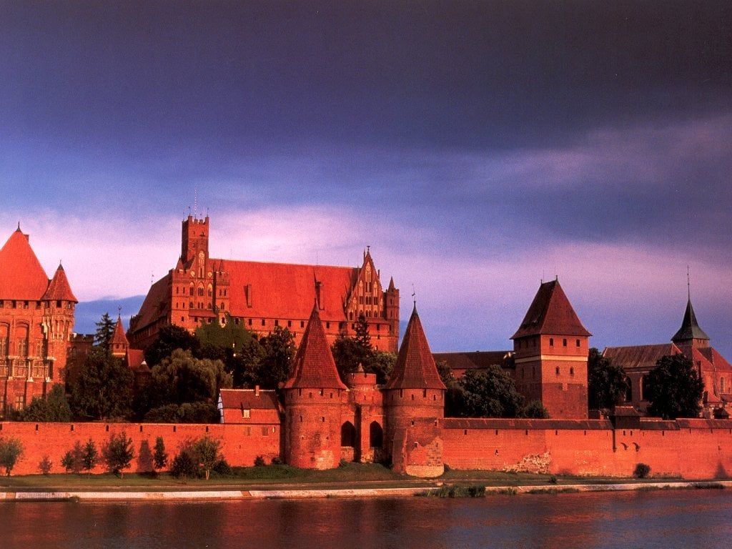 1024x768 Malbork Castle, Poland. Largest castle in the world by surface area, and the largest brick building in Europe