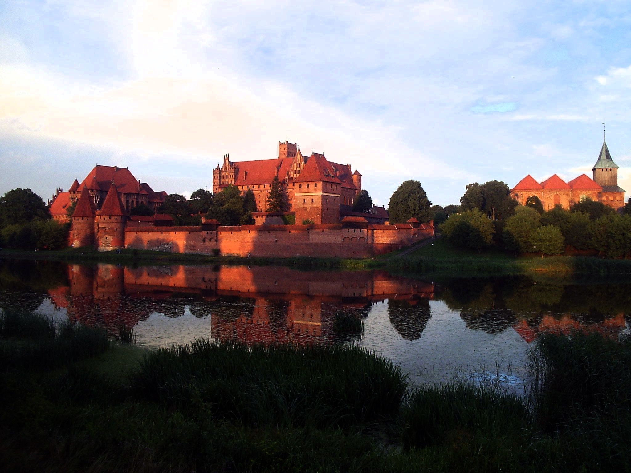 2048x1536 Malbork