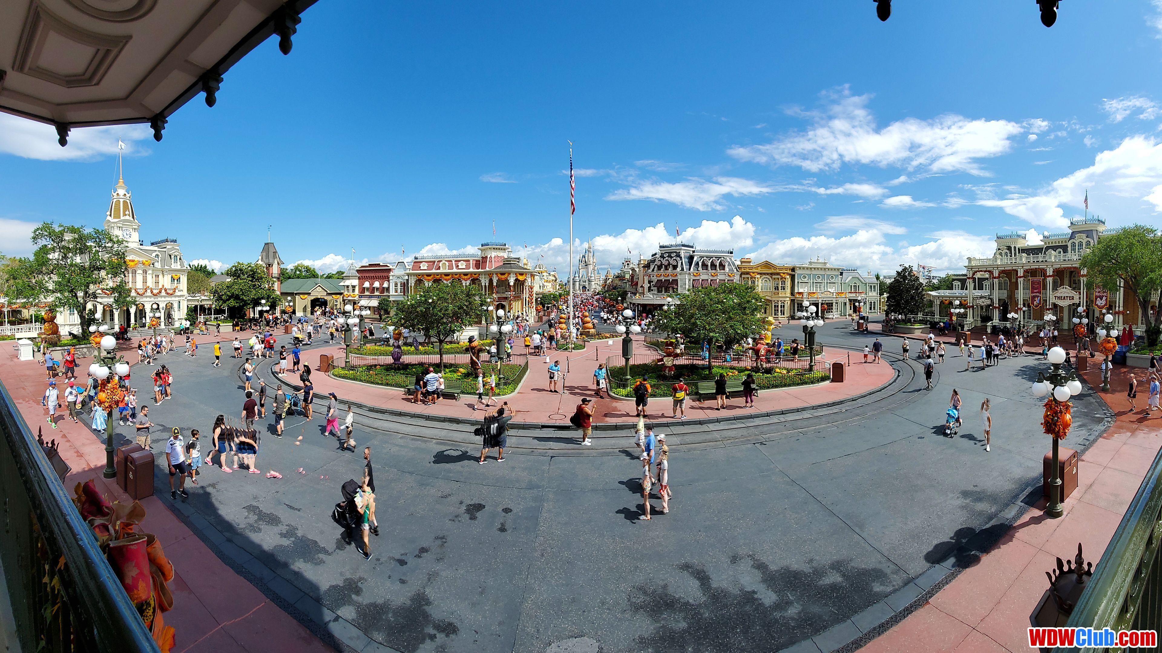 3840x2160 Main Street USA Panoramic 4K Wallpaper