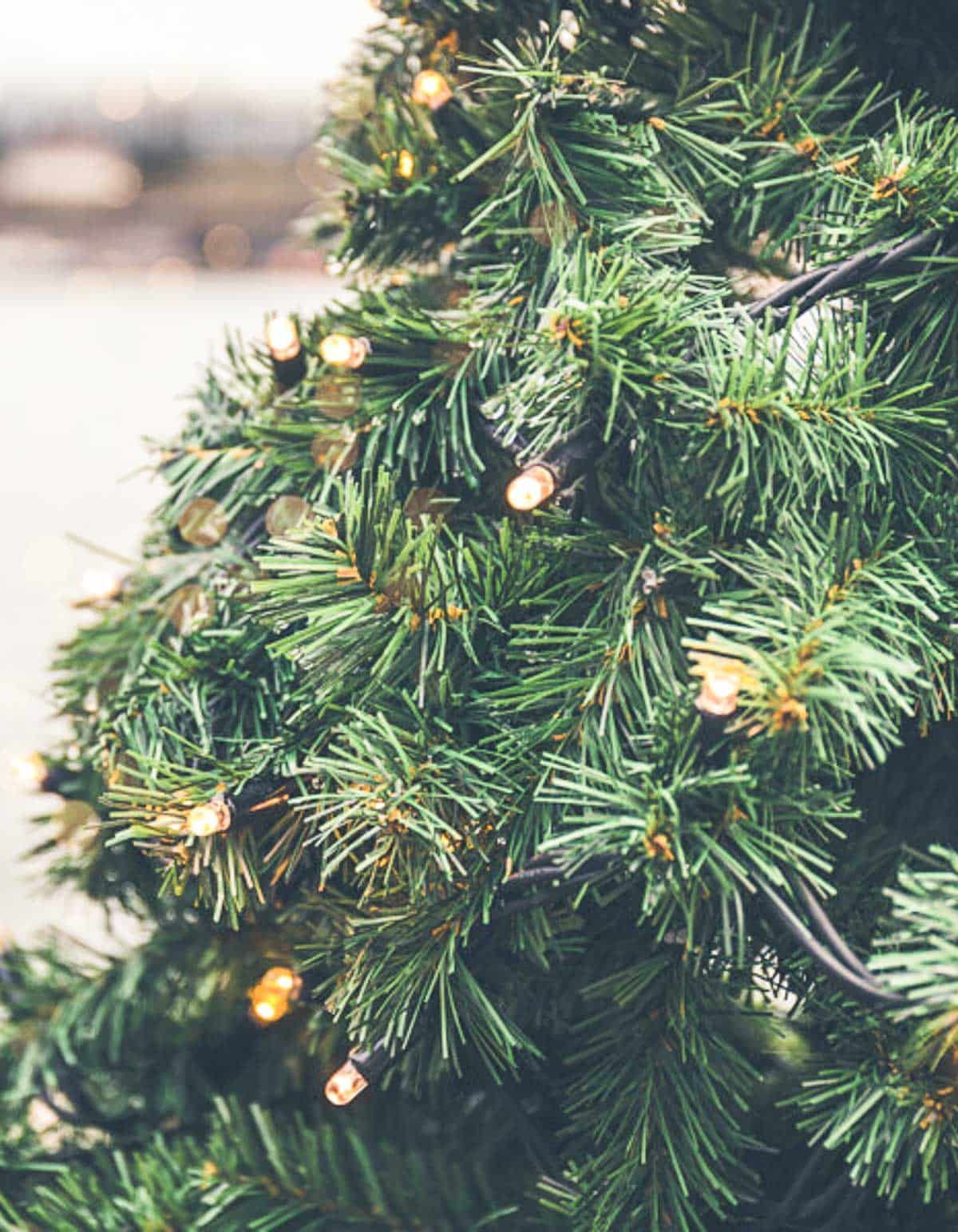 1200x1544 Tips For Finding The Perfect Artificial Christmas Tree