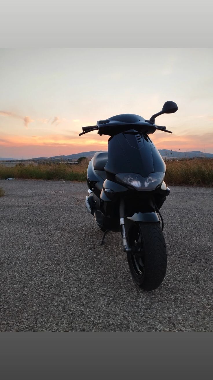 736x1308 Gilera runner 50