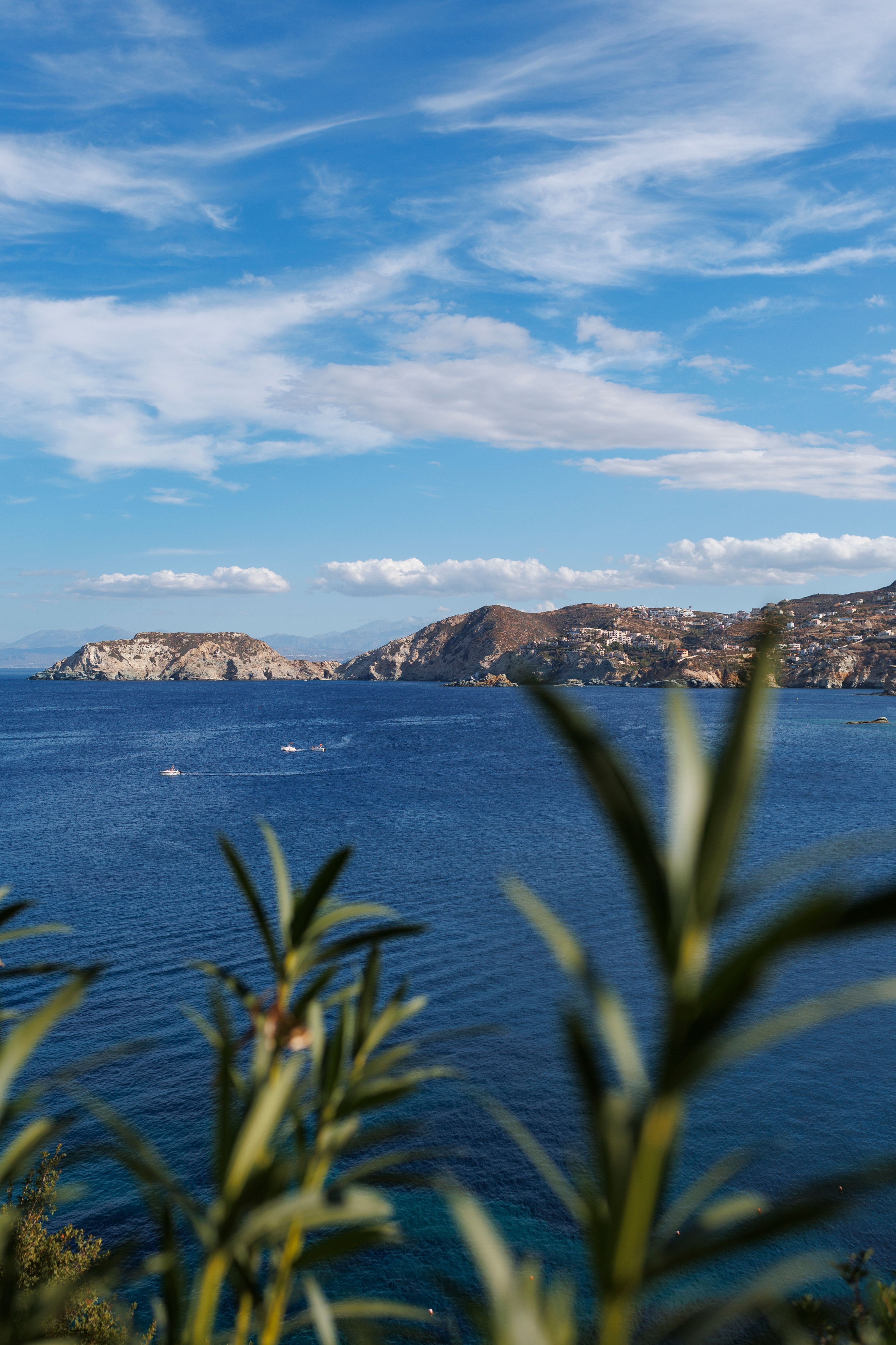 3528x5292 Stunning Coastal Landscape in Greece · Free