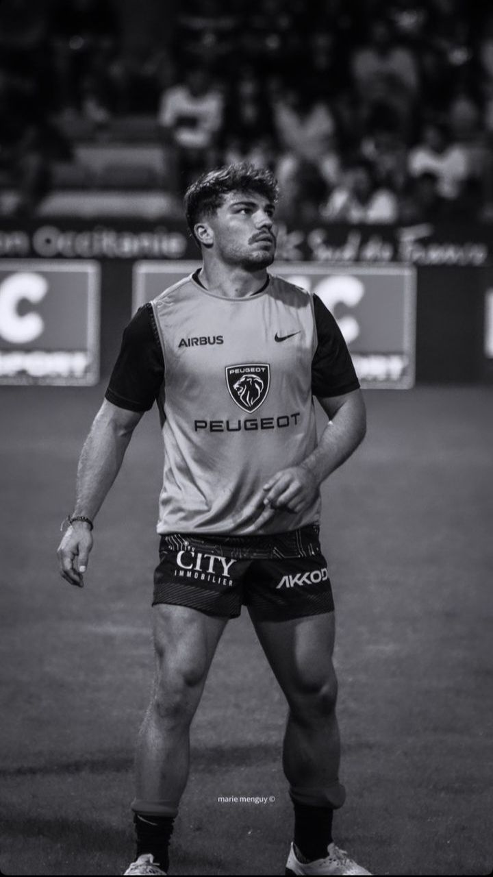 720x1280 Découvrez 56 idées Antoine Dupont. stade toulousain, joueur de rugby, rugby, joueur et bien plus encore