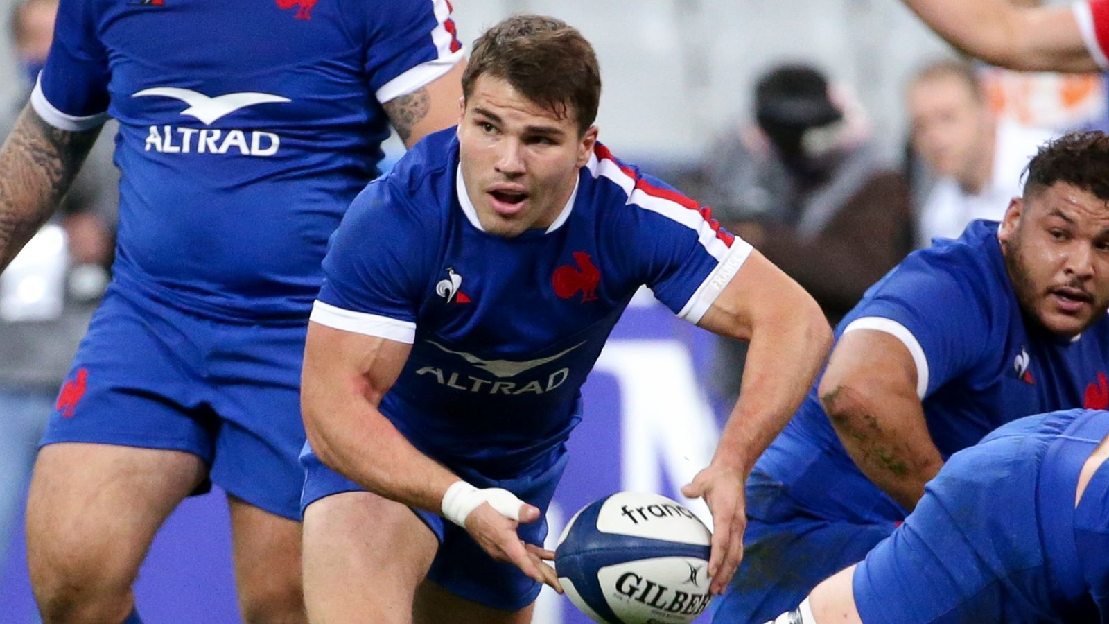 1600x900 Antoine Dupont wins Six Nations best player award. Rugby Union News