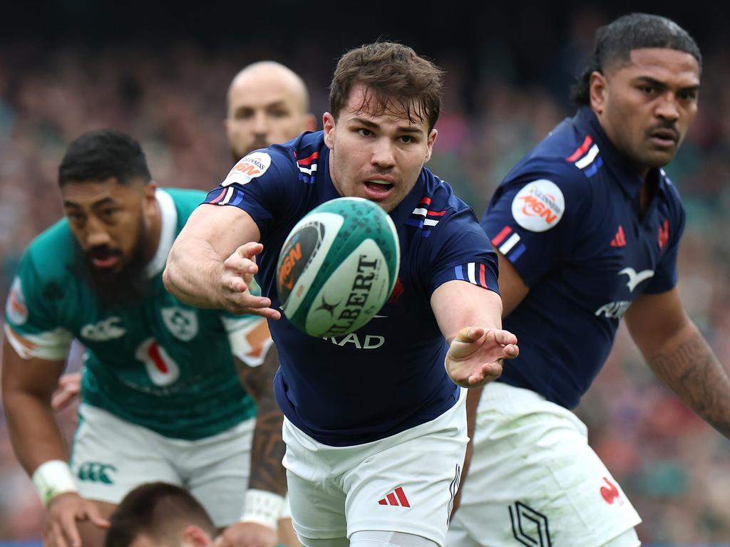 1024x768 Former Ireland lock says France using seven replacement forwards could alter direction of rugby