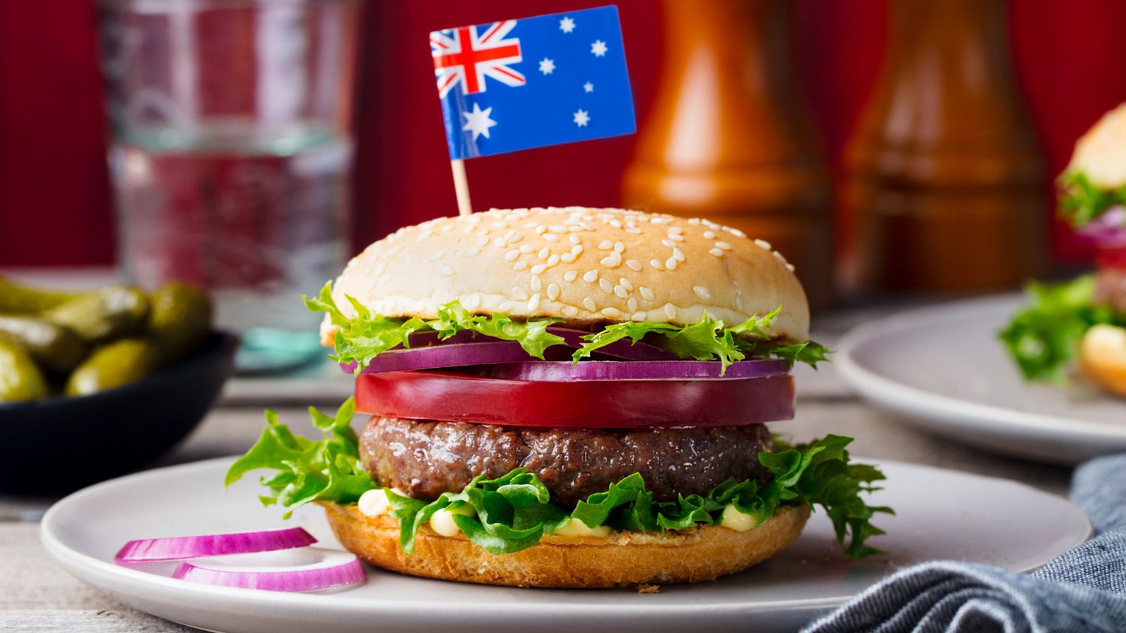 1600x900 How American Soldiers Inspired The Aussie Burger