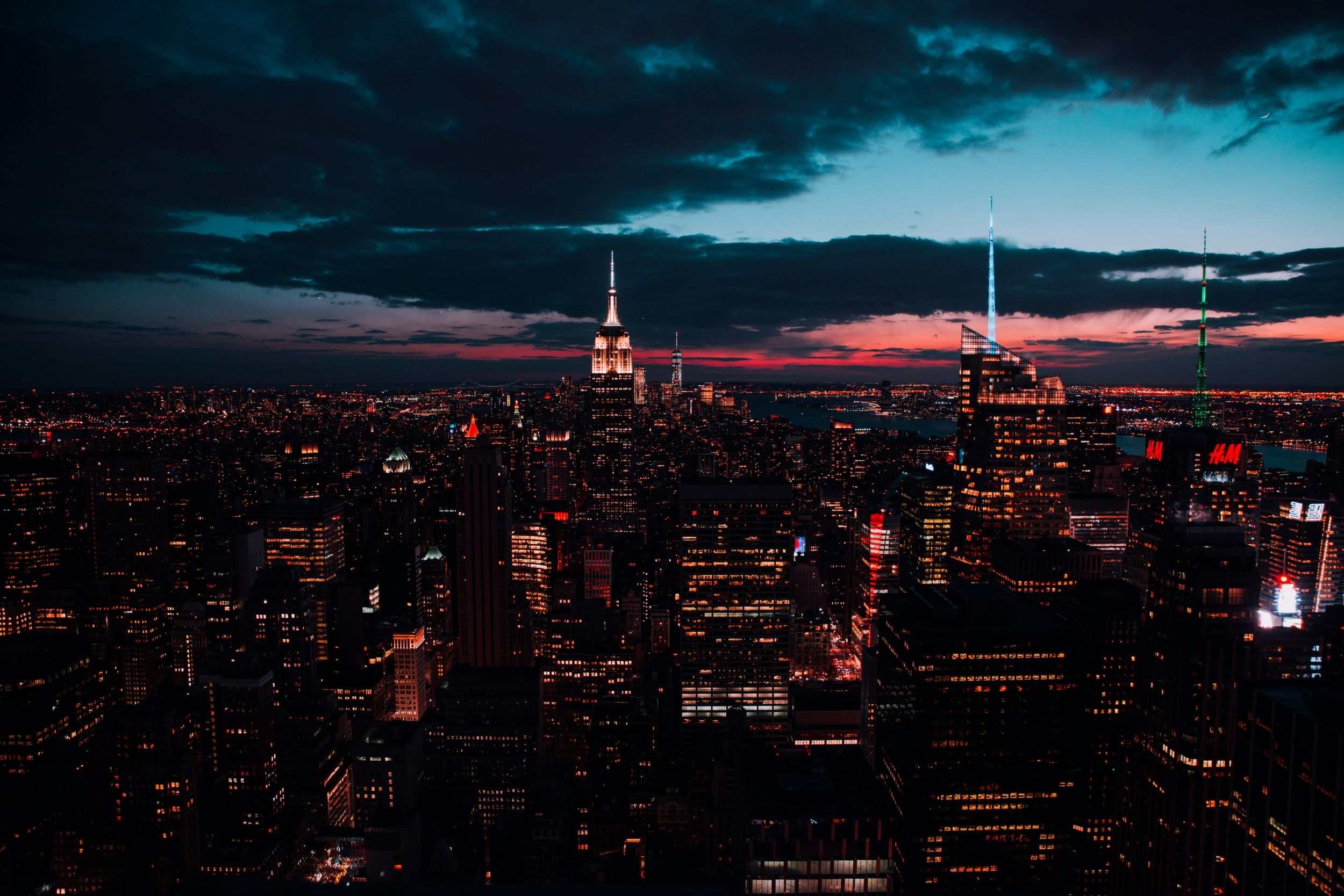 2500x1668 New York City Skyline At Night