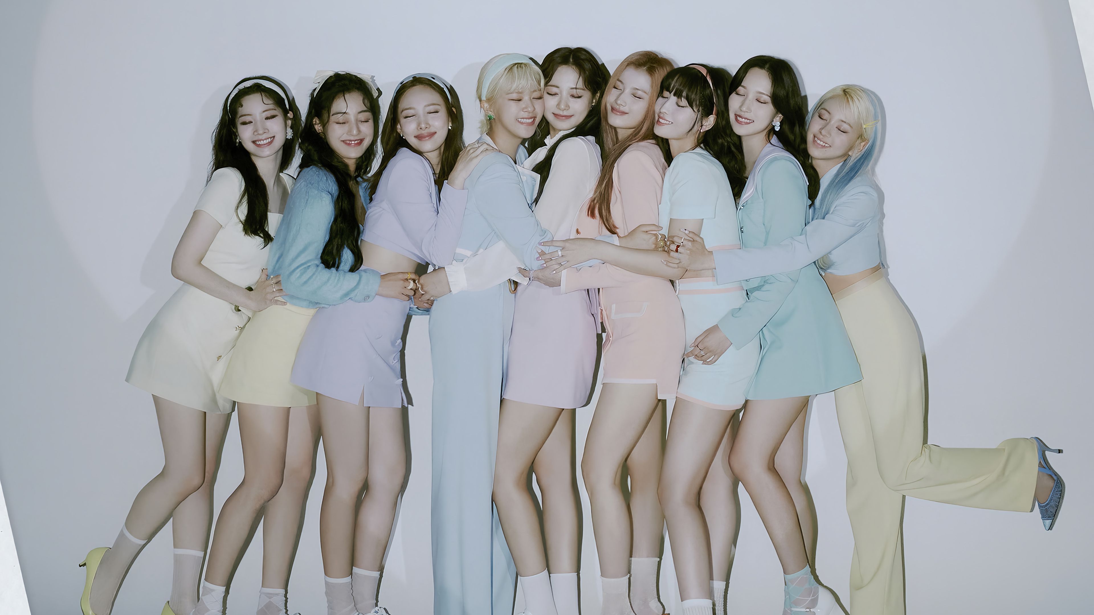 3840x2160 TWICE Formula of Love Group Photo Wallpaper 4K PC Desktop e