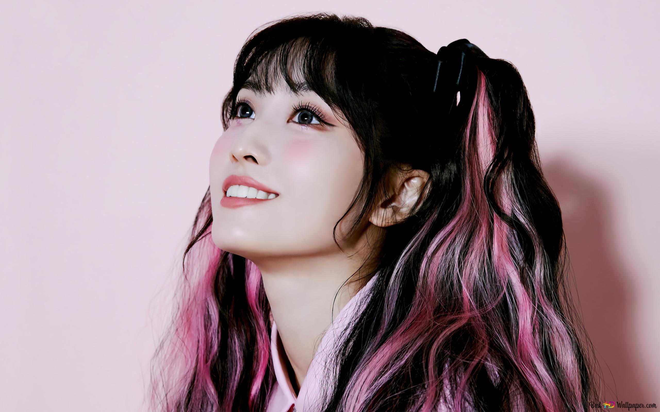 2560x1600 TWICE's Momo in 'Formula of Love: OT3 (Explosion Ver.)' Album 4K wallpaper download
