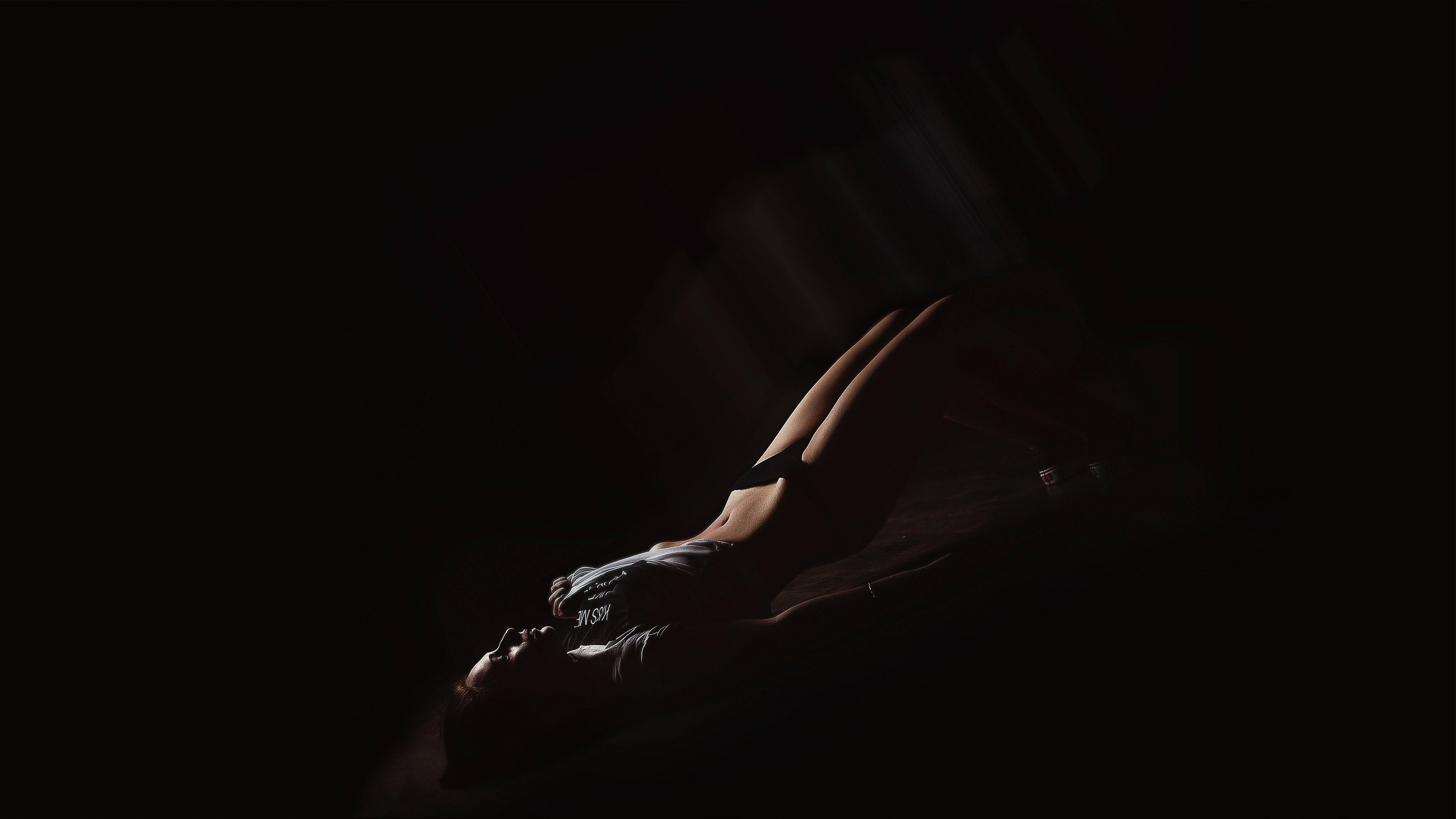 5500x3094 Photography Dark Room Wallpaper