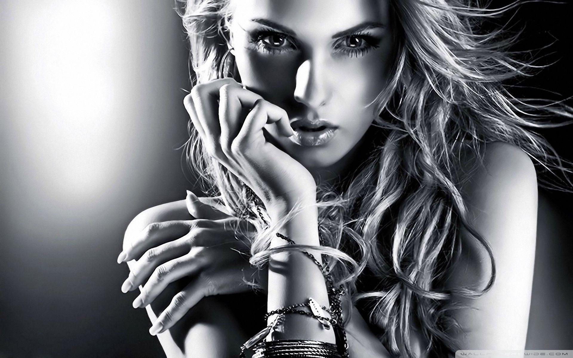 1920x1200 Girls HD Wallpaper